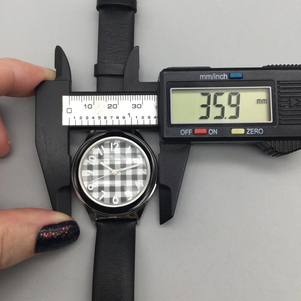 Isaac Mizrahi Live Womens Watch 36mm Black Check Dial Leather IM2647 New Battery